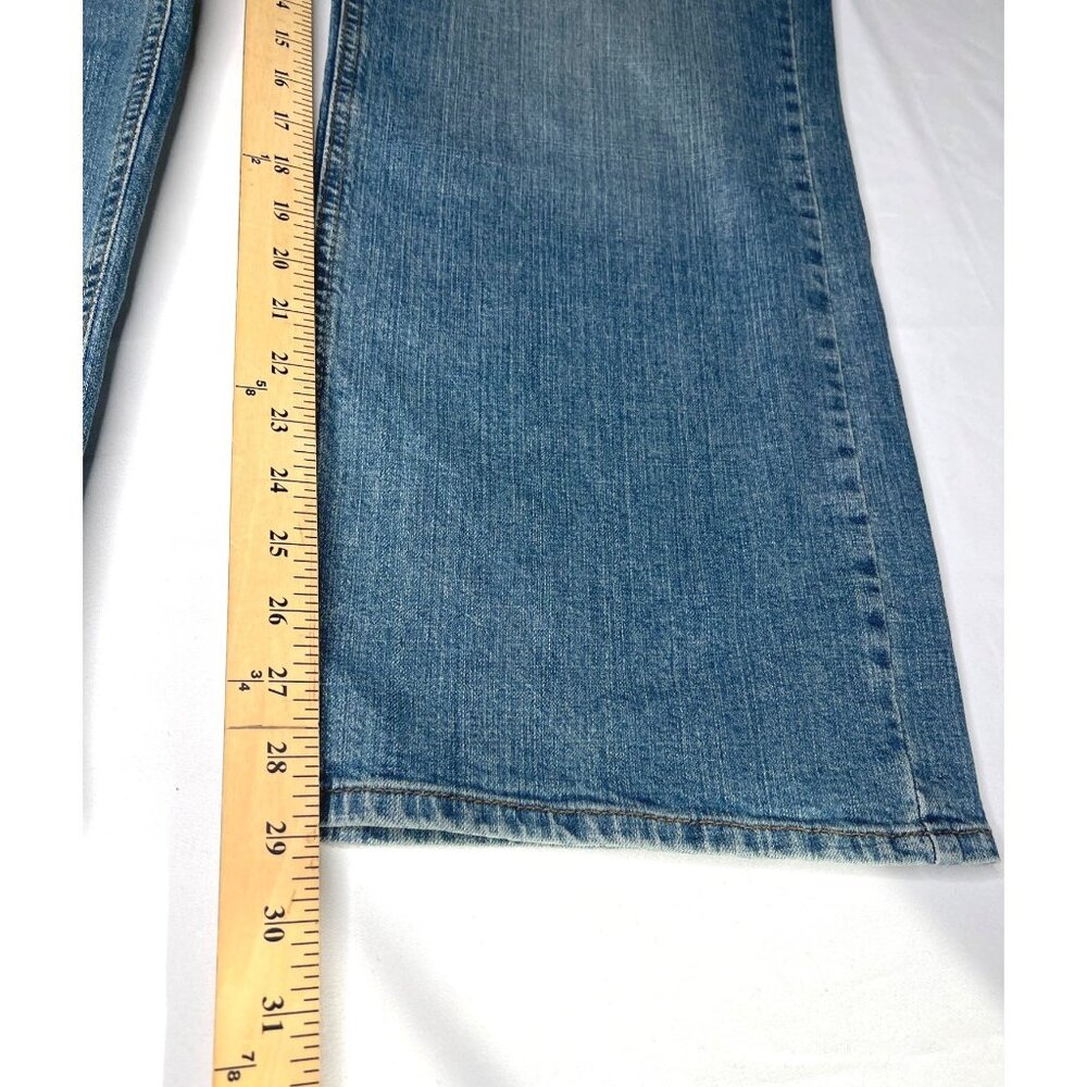Signature Levi Strauss & Co. Mens Bootcut Jeans Blue Light Wash Denim 48/30 - Picture 4 of 13